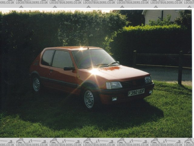 Pug 205 GTI Red 2